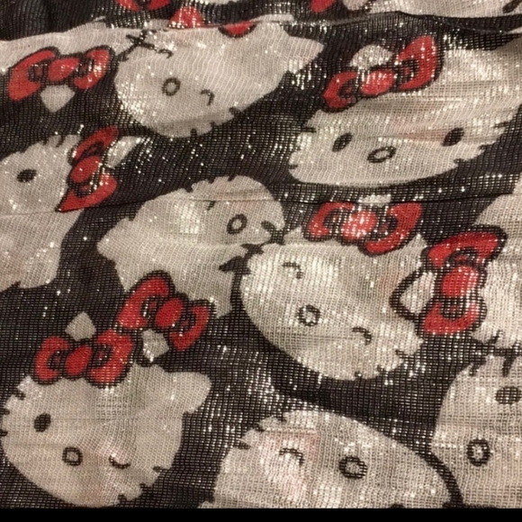 Hello Kitty Shimmery Infinity Scarf! - Picture 2 of 5